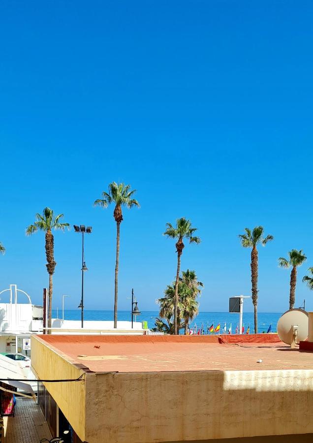 Mara'S Apartments Torremolinos La Mar - Beachfront Tiny House - Bajondillo Экстерьер фото